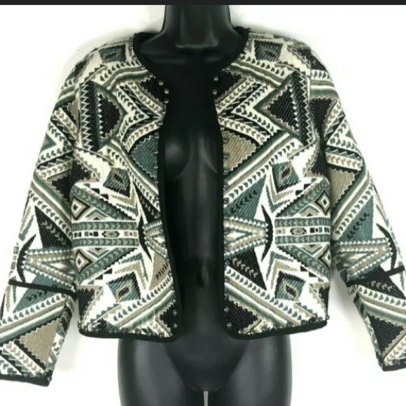 تفسر topshop aztec coat 